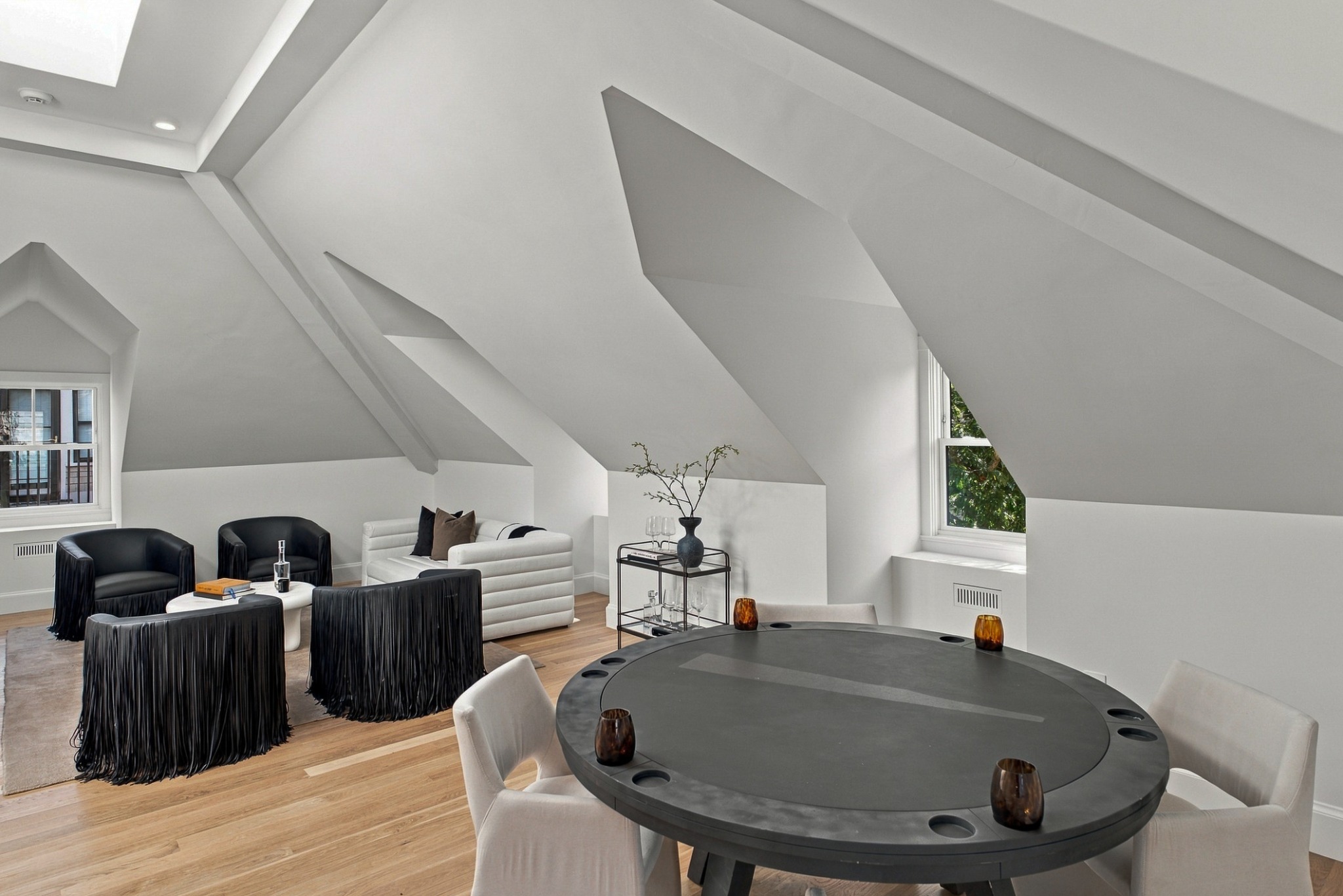 Third floor lounge